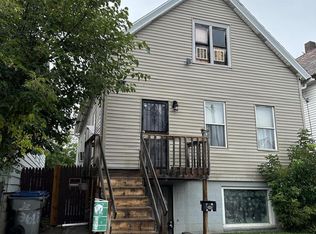 2481 S 5th Pl, Milwaukee, WI 53207