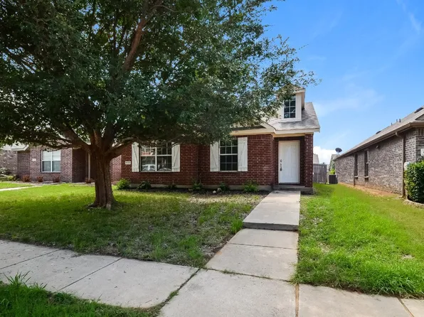 8932 Eastwood Ave, Aubrey, TX 76227