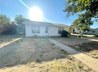 1100 N Avenue L, Haskell, TX 79521