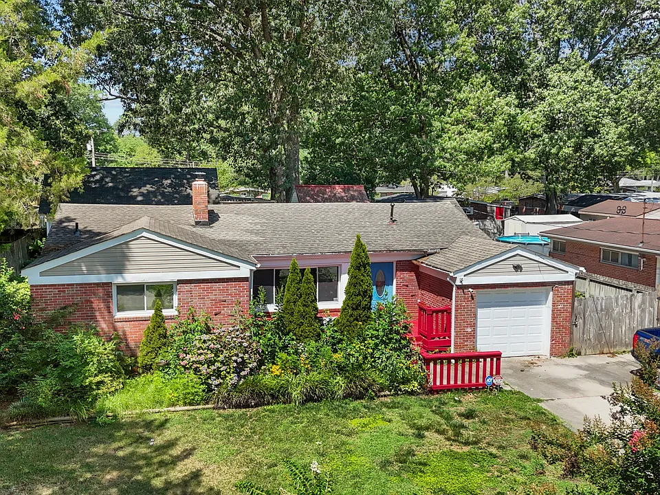 1204 Fontana Ave