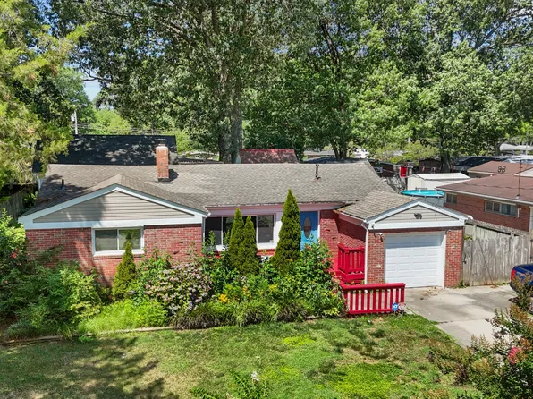 1204 Fontana Ave, Chesapeake, VA 23325