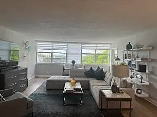1170 N Federal Hwy #604 — Photo 34