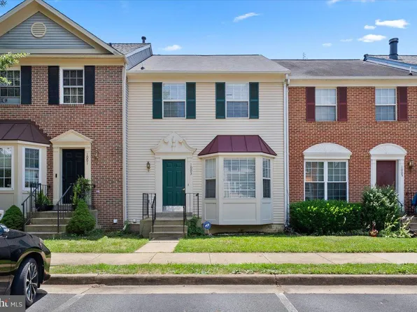 1003 Smartts Ln NE, Leesburg, VA 20176