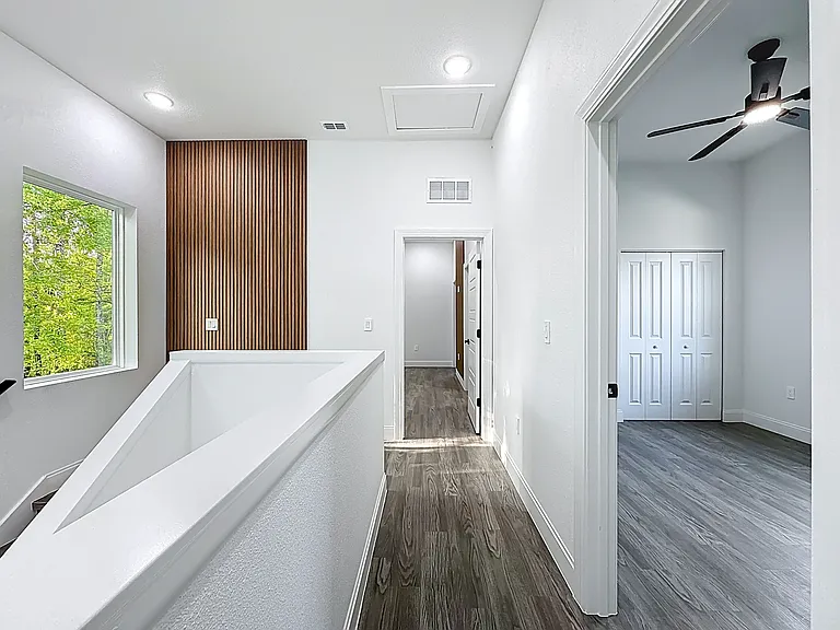 8912 Hogan Rd — Photo 30