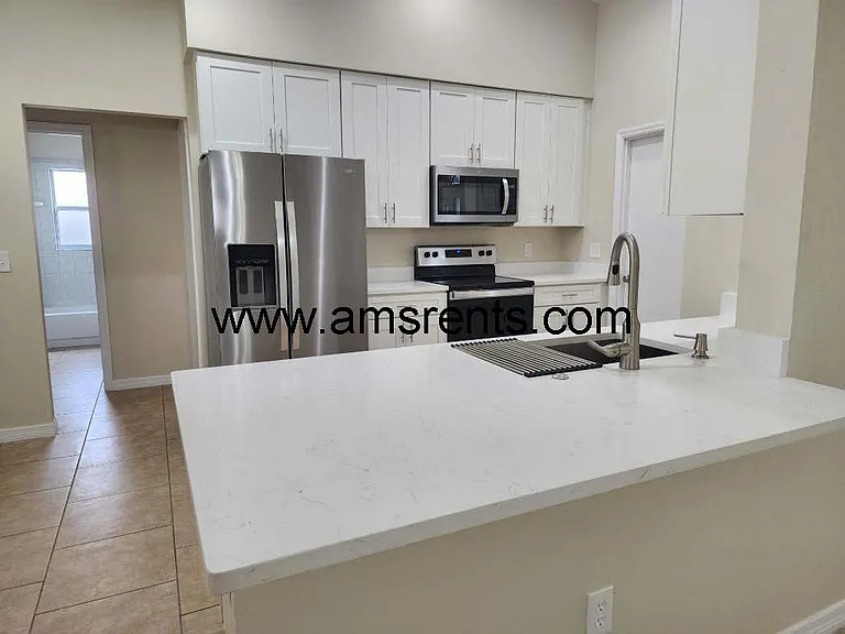 8615 Running Bear Ct — Photo 12