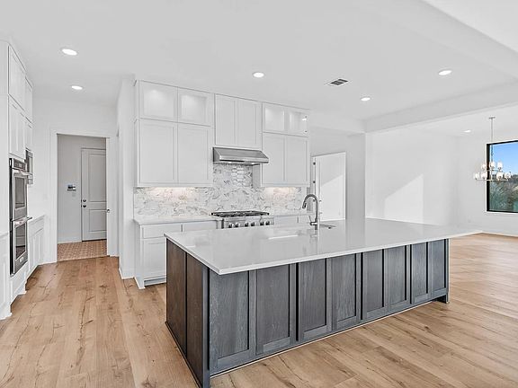 Brookdale II C kitchen