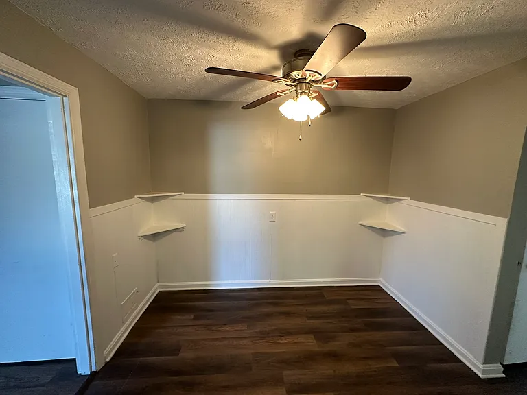 2911 Euclid Ave #2 — Photo 14