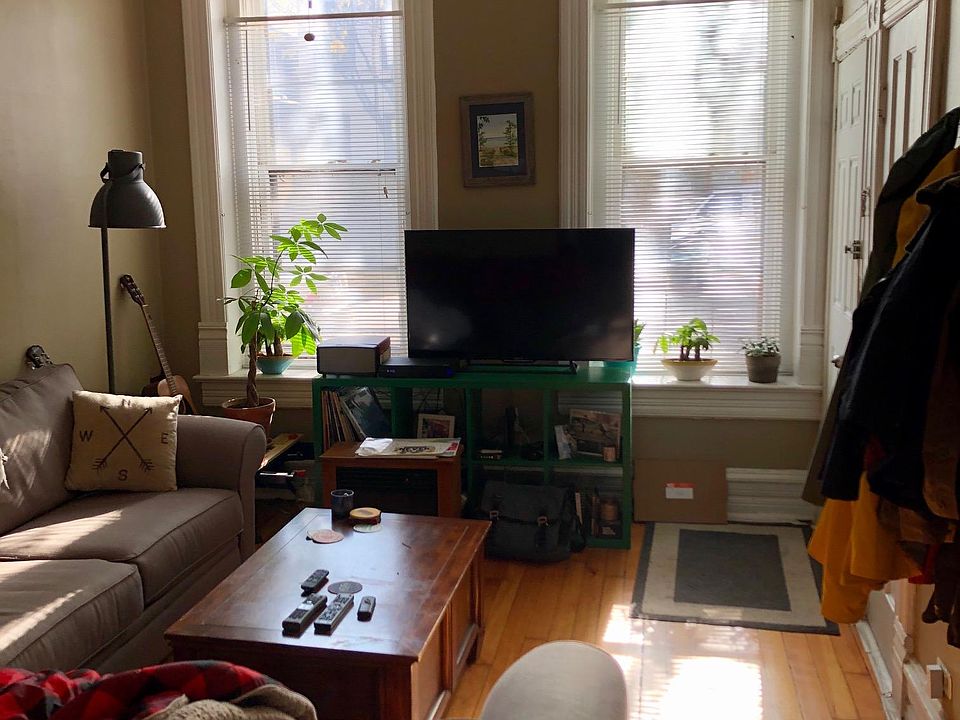 1st image of 1732 W Le Moyne St #1