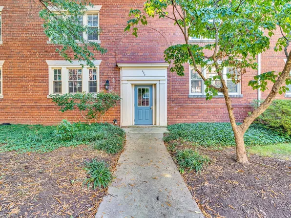 525 Bashford Ln APT 5, Alexandria, VA 22314