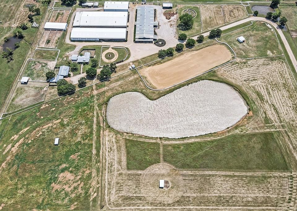 10415 Friendship Rd, Pilot Point, TX 76258 MLS 14762097 Zillow