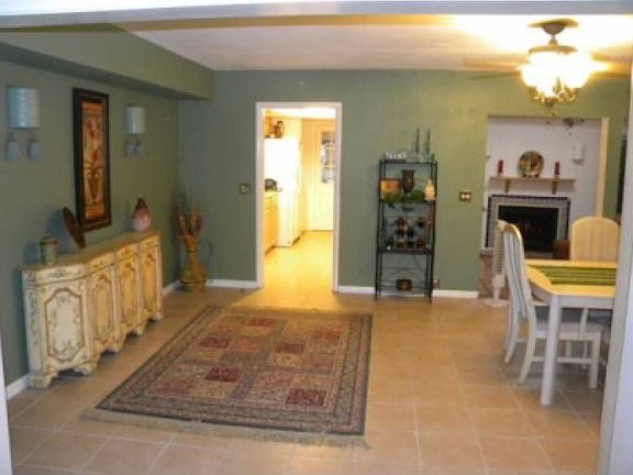 Dining Room to Kitchen
