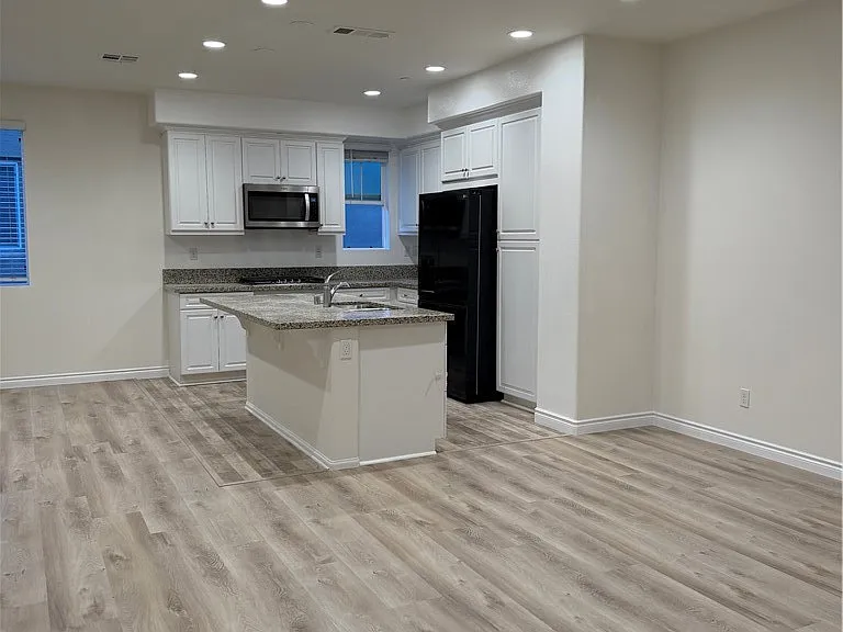 7366 Solstice Pl — Photo 4