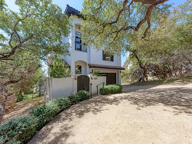 13803 Lake View Dr — Photo 7