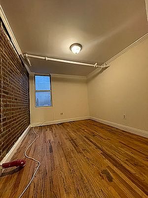 2nd image of 121 Henry St APT 1