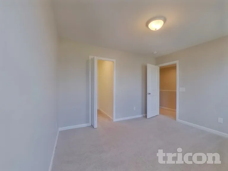 120 Castlebrook Dr — Photo 14