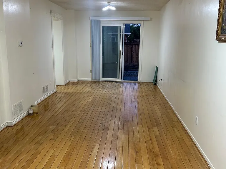 72 Swennen Dr — Photo 6