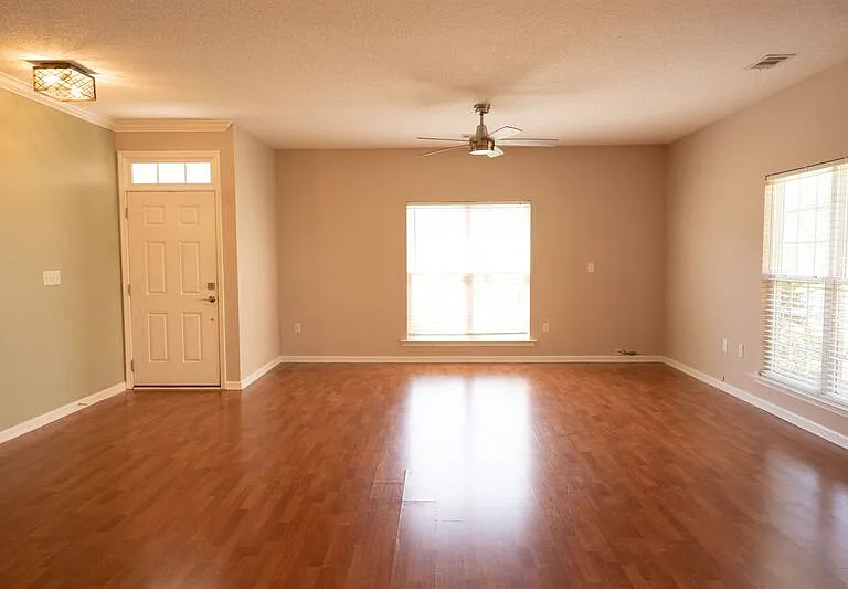 10 Arbors Cir — Photo 12