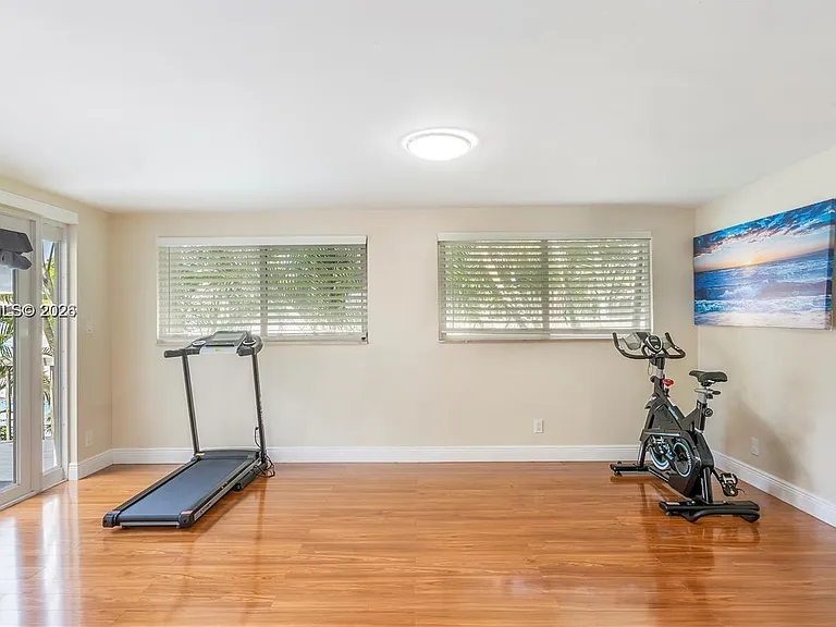 5211 NE 17th Ave — Photo 39