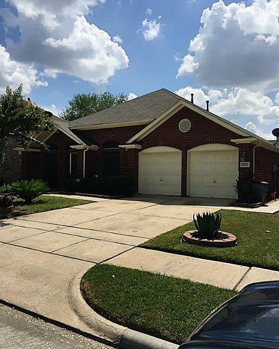 1st image of 12511 Silversmine Dr
