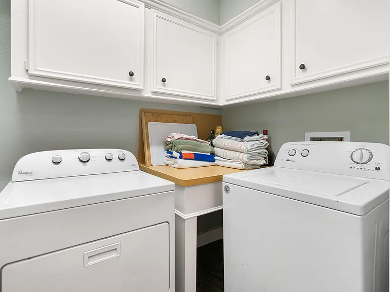 3203 Poe Dr — Photo 16