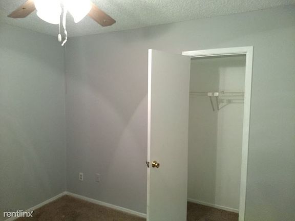 5th image of 12615 Brookglade Cir Unit 104