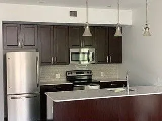 5637 Forbes Ave — Photo 6