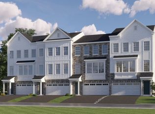 17 Harper Ln, Manalapan, NJ 07726