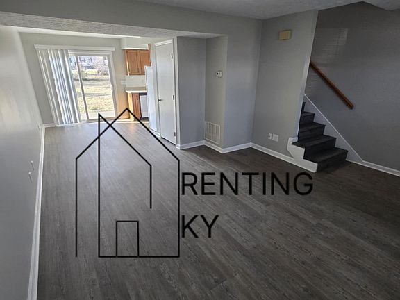 Spacious living room