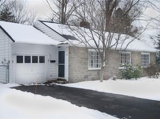 3 Kevan Cir, Manlius, NY 13104