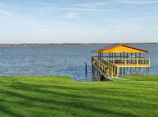 1425 Oak Hill Dr, Kemp, TX 75143