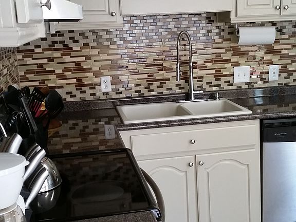 4th image of 147 Grand Lagoon Shores Dr