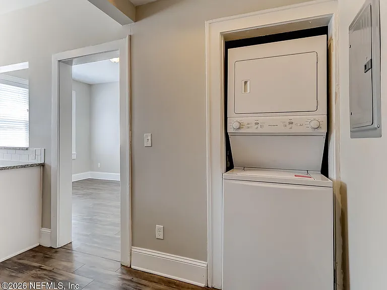 1009 Stockton St #8 — Photo 26