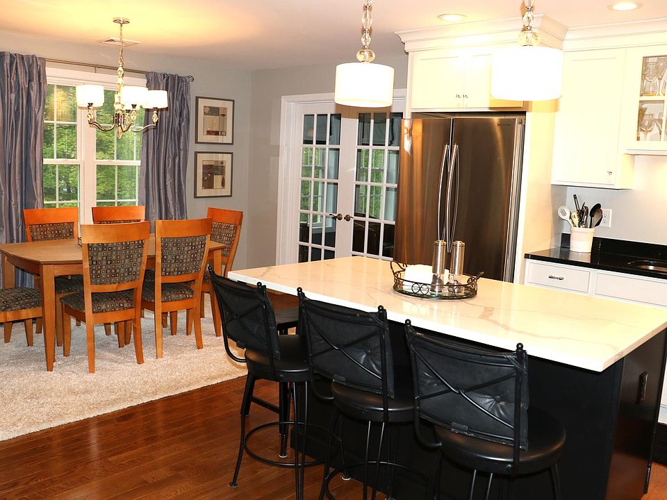Dining off of the Kitchen