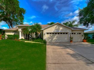 3587 Lake Breeze Dr, Land O Lakes, FL 34639