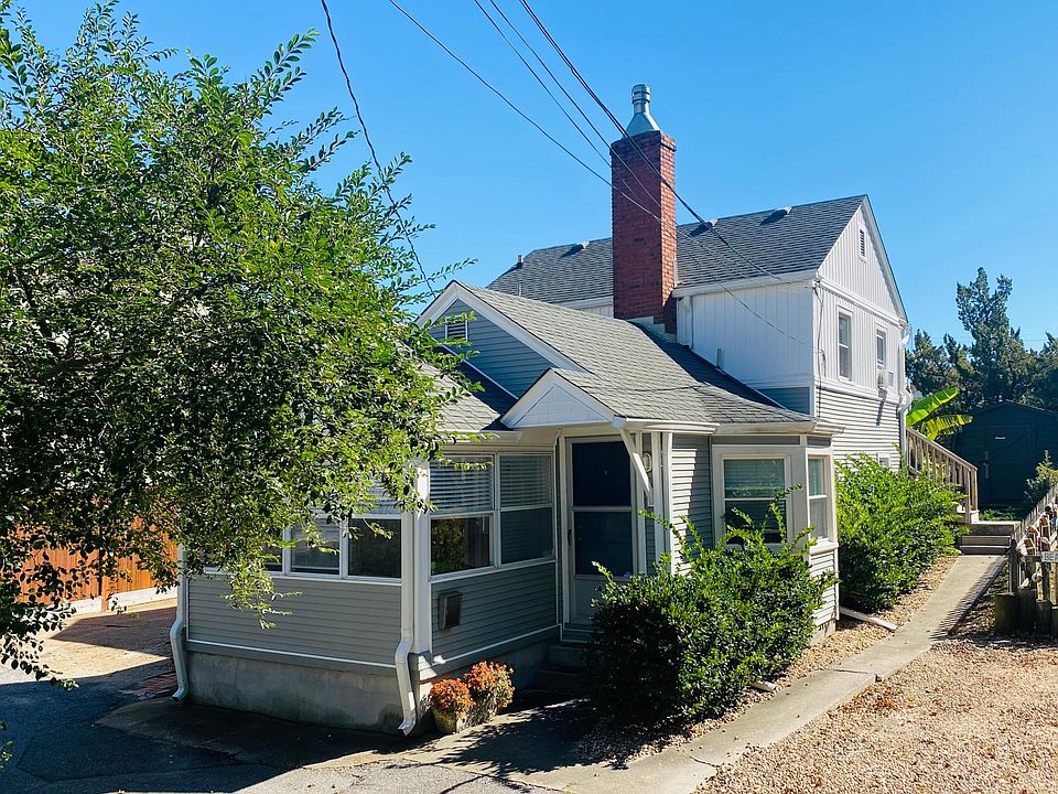 1st image of 317-27 1/2th St