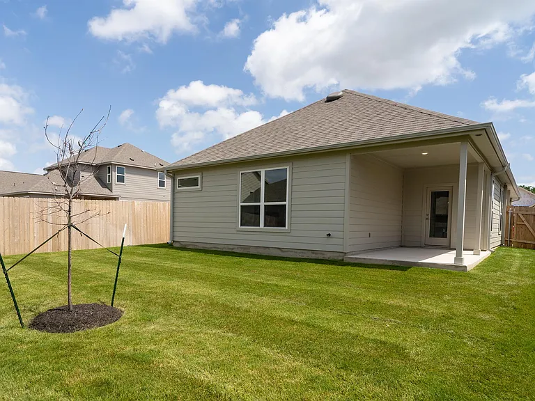 917 Falkland Trce — Photo 17