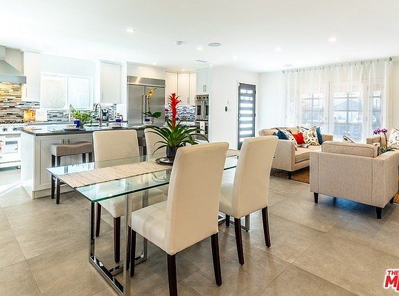 Dining Area Designed For Entertaining