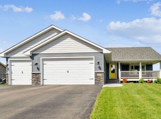1619 Possum Way, New Richmond, WI 54017