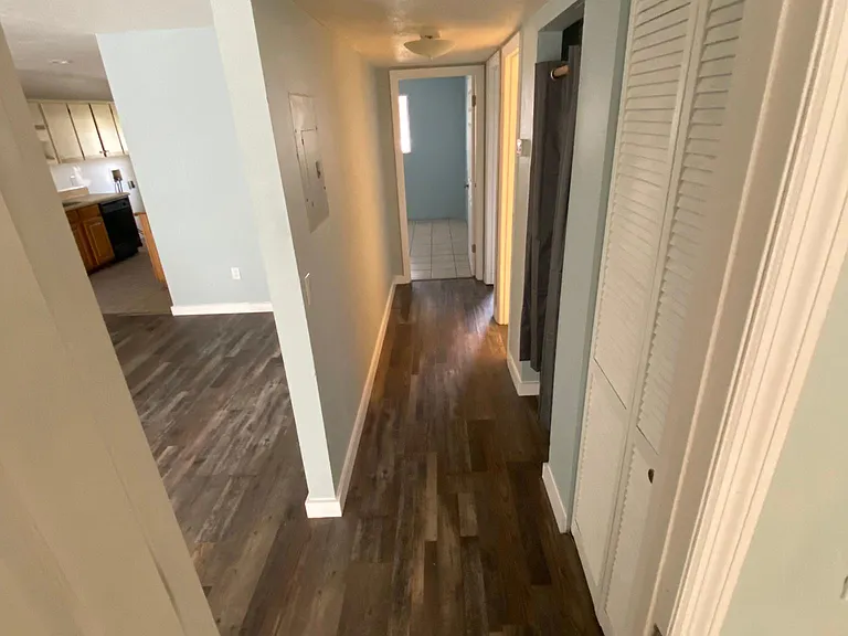 620 E Rosewood Ln #620 — Photo 6