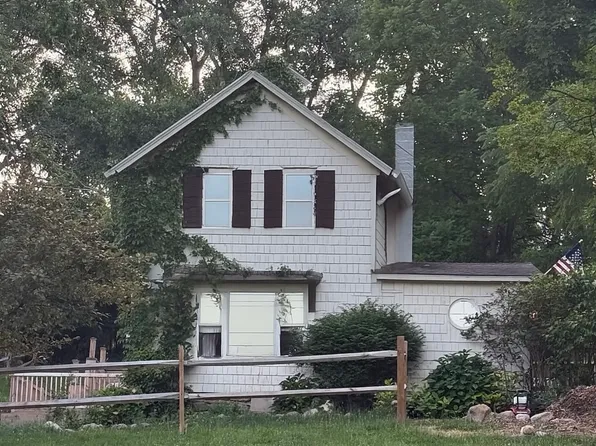 4604 W Lake Rd, Canandaigua, NY 14424