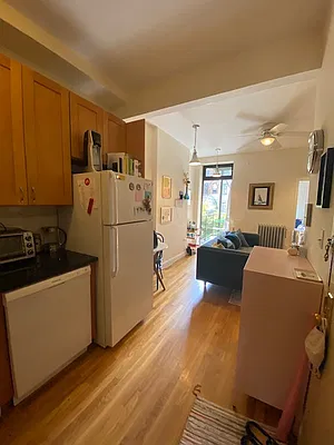 Rented by R New York | media 4