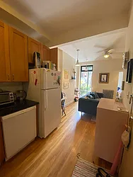 Rented by R New York