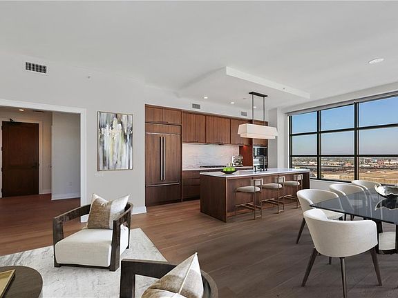 5th image of 1001 Julia St APT 8C