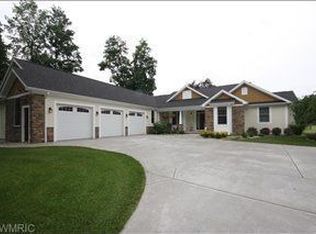 65720 County Road 665, Paw Paw, MI 49079