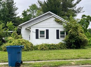 828 Airport Rd, Mount Vernon, IL 62864