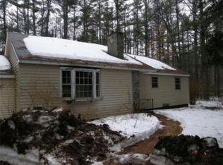 665 Groton St, Dunstable, MA 01827