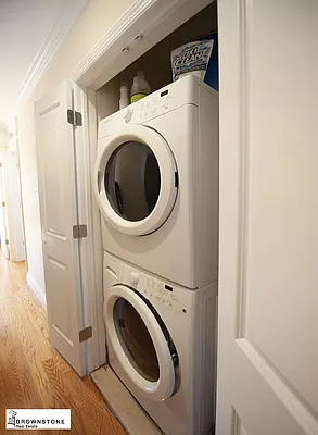 Rented by Brownstone Real Estate | media 19