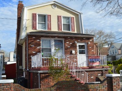 2902 Waterbury Ave, Bronx, NY, 10461