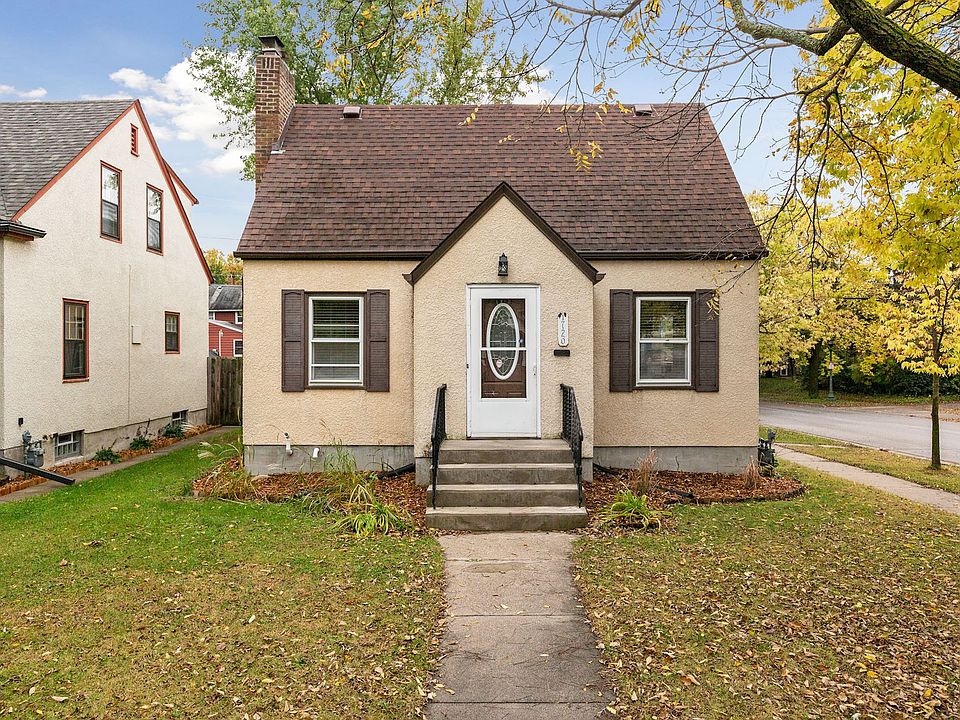 1st image of 1720 Ross Ave