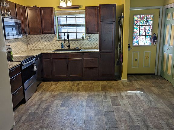 4th image of 4360 Stumberg Ln